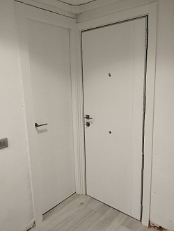 Blindada a juego con las puertas de interior